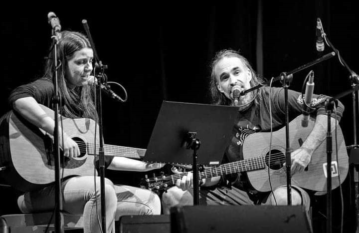 pražské folkové duo